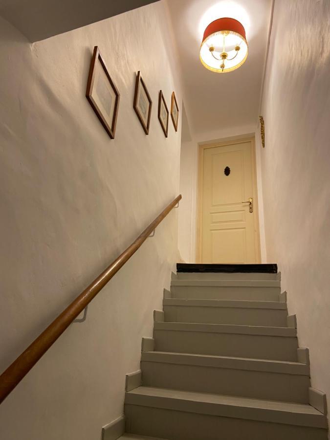 Maison 1823 - Suites De Charme A Garons Bagian luar foto