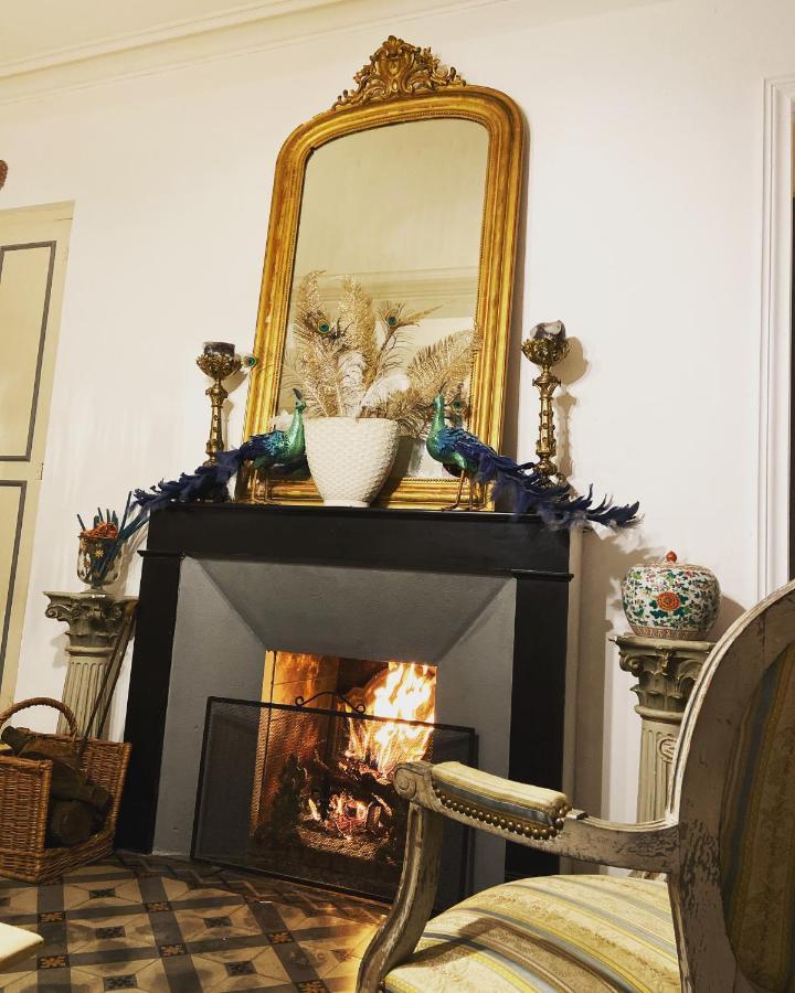 Maison 1823 - Suites De Charme A Garons Bagian luar foto