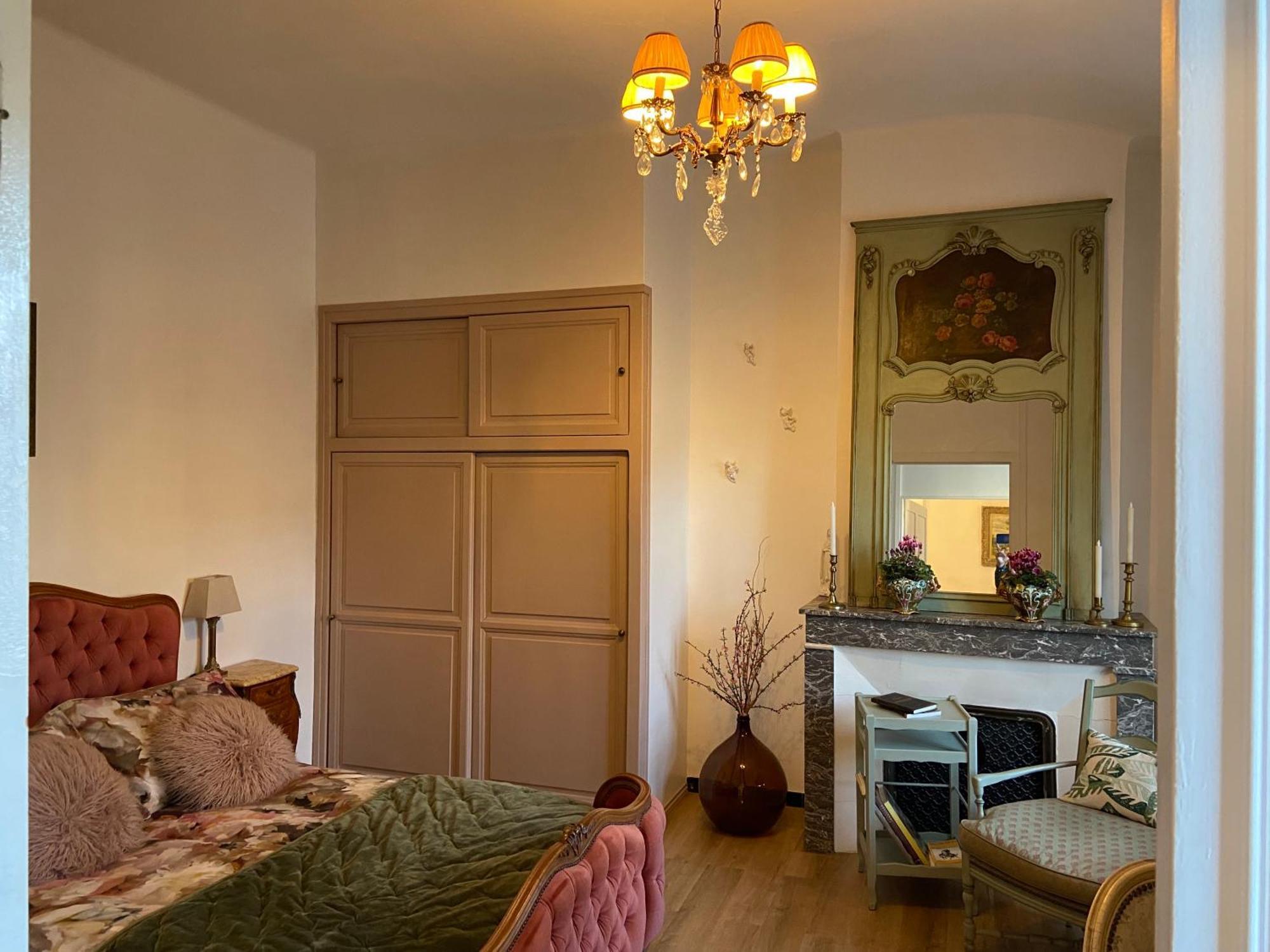 Maison 1823 - Suites De Charme A Garons Bagian luar foto